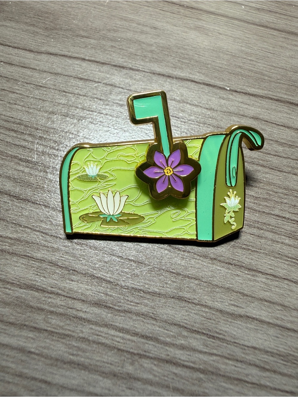 Disney Pins Tiana Mailbox